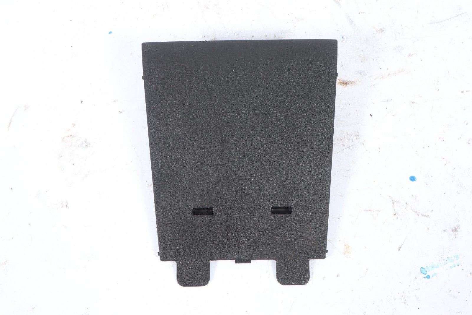2016-2019 BUICK CASCADA INSTRUMENT PANEL LOWER CENTER TRIM PANEL OEM 13286435