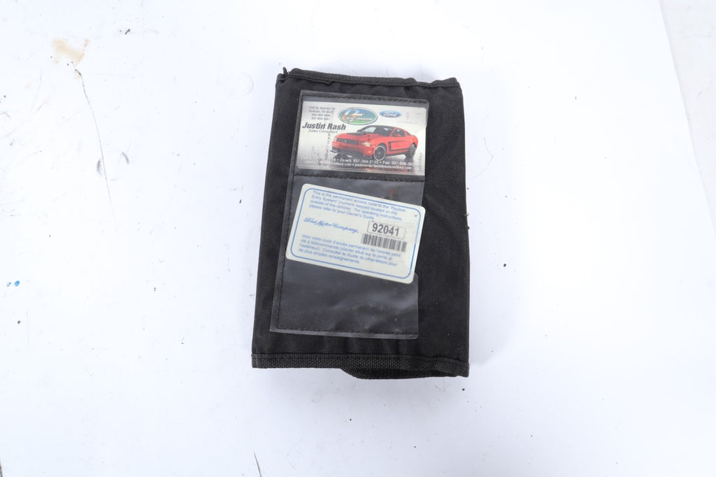 2010 Ford Taurus Owners Guide OEM