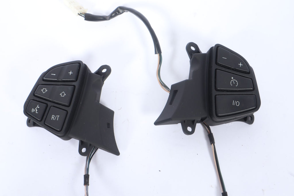 2000-2006 BMW X3 X5 STEERING WHEEL MULTIFUNCTION BUTTON CONTROLS 6929935 OEM