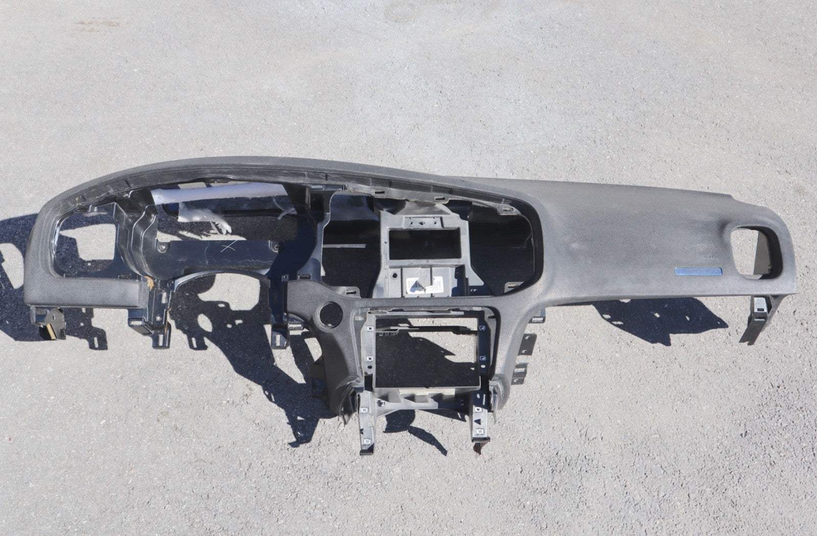 2011 - 2014 DODGE CHARGER R/T DASH PANEL DASHBOARD IBLACK OEM ONLY PICK UP!!!