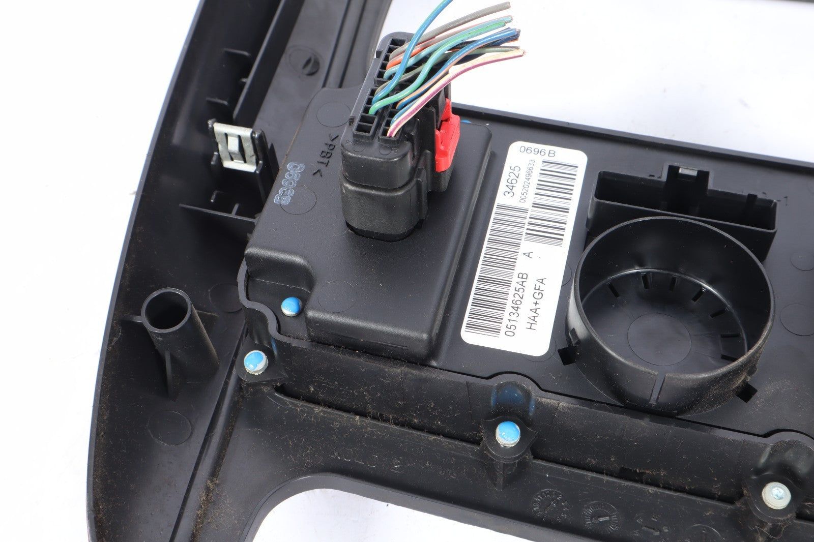 2004-2007 DODGE CARAVAN A/C HEATER CLIMATE TEMPERATURE CONTROL  OEM 05134625AB