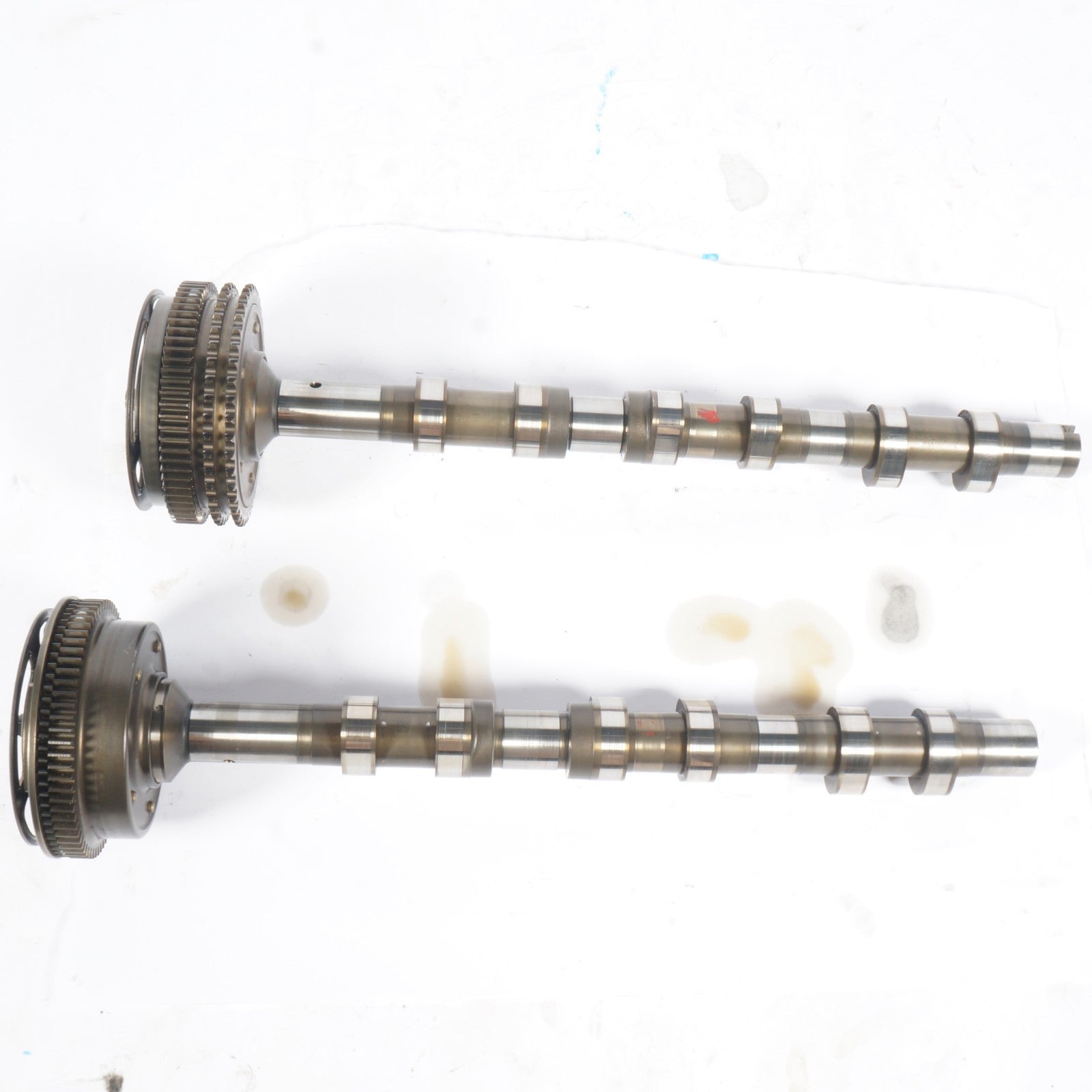 Mercedes W204 C300 SLK280 Left Intake & Exhaust Camshaft Cam Shaft Set OEM