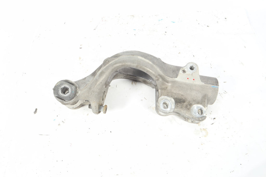 2016-2019 BUICK CASCADA FRONT RIGHT SPINDLE KNUCKLE OEM
