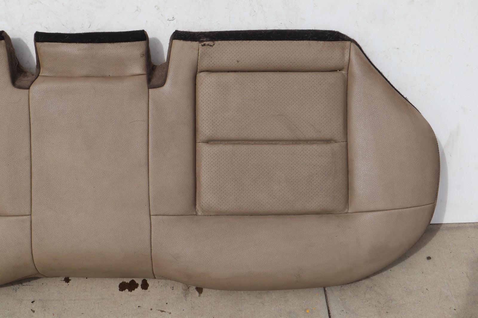 2010 - 2016 Mercedes-Benz E350 W212 Rear Seat Lower Bottom Cushion Pad OEM