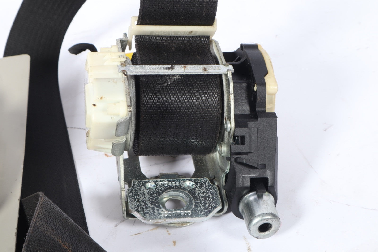 2011-2020 DODGE GRAND CARAVAN RIGHT FRONT SEAT BELT RETRACTOR P0ZV681X9AF OEM