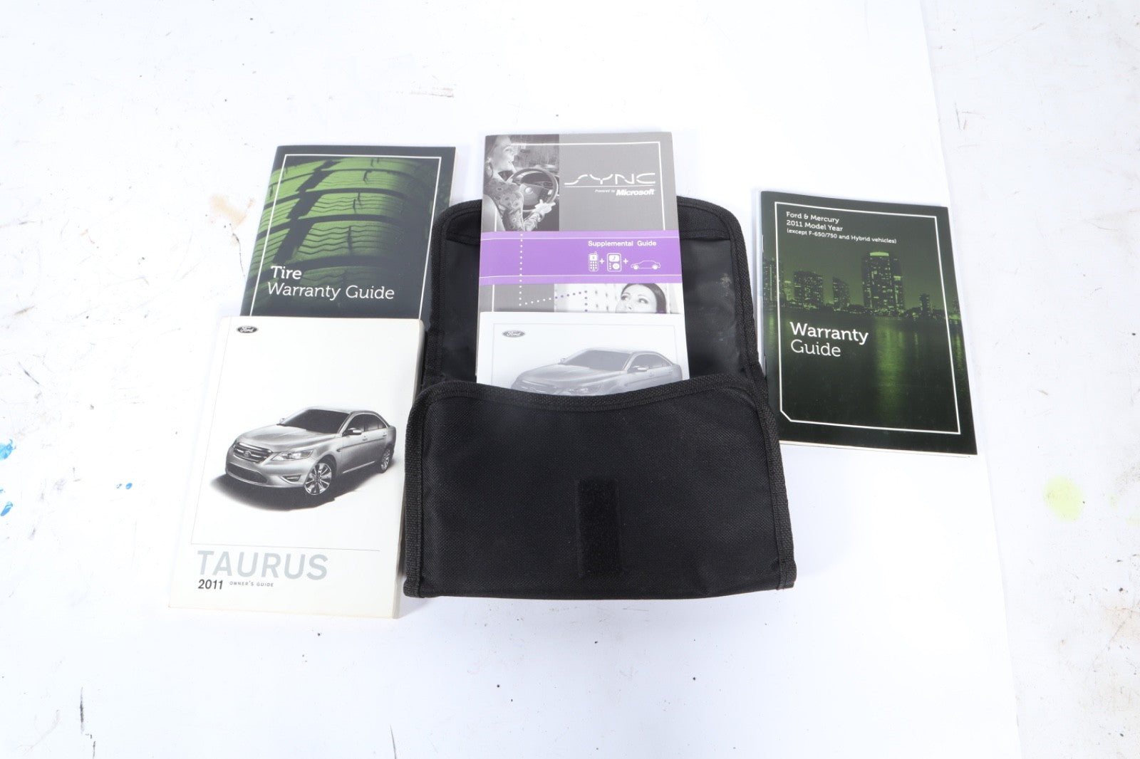 2010 Ford Taurus Owners Guide OEM