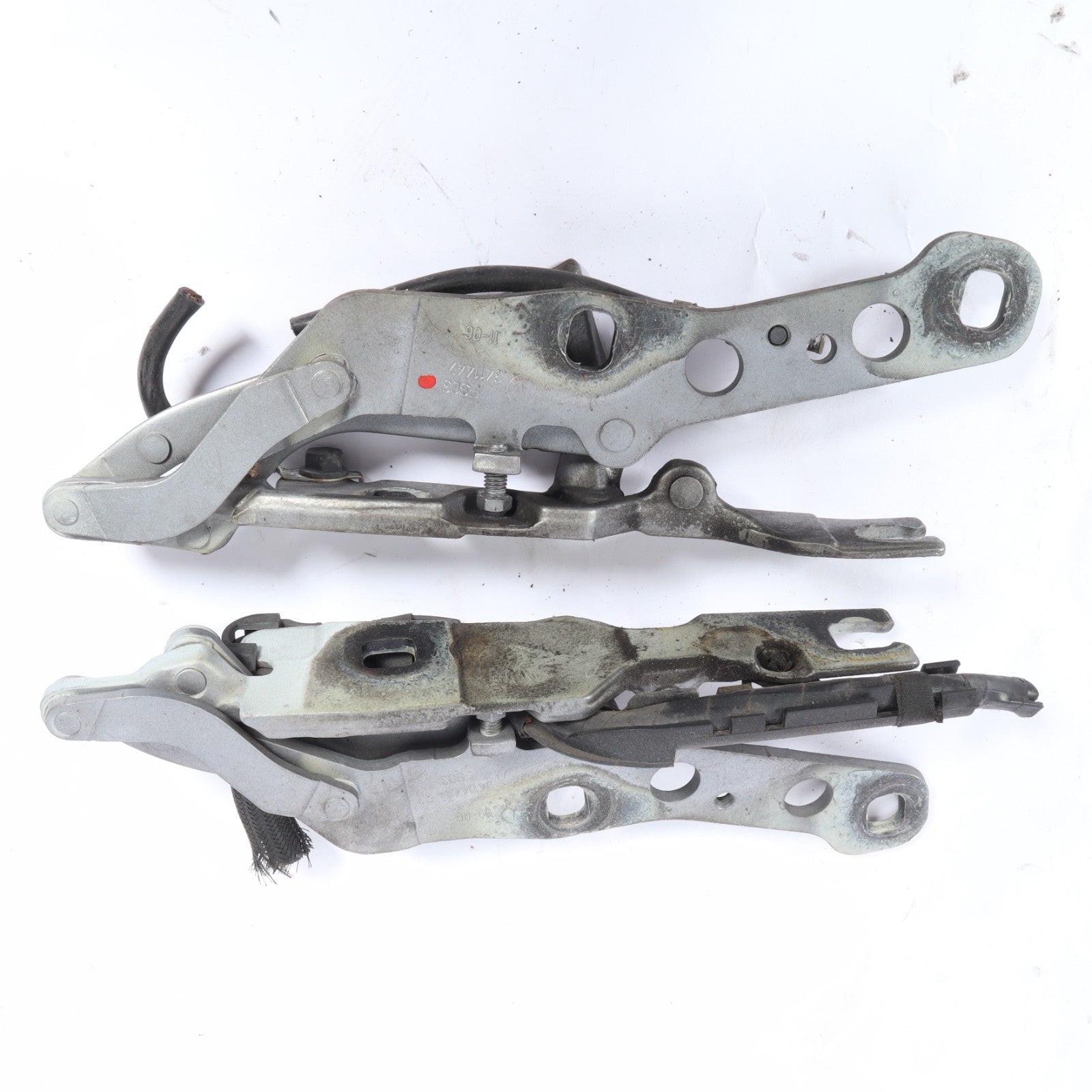 2007 - 2010 BMW X3 E83 FRONT HOOD HINGE LEFT & RIGHT SET OEM