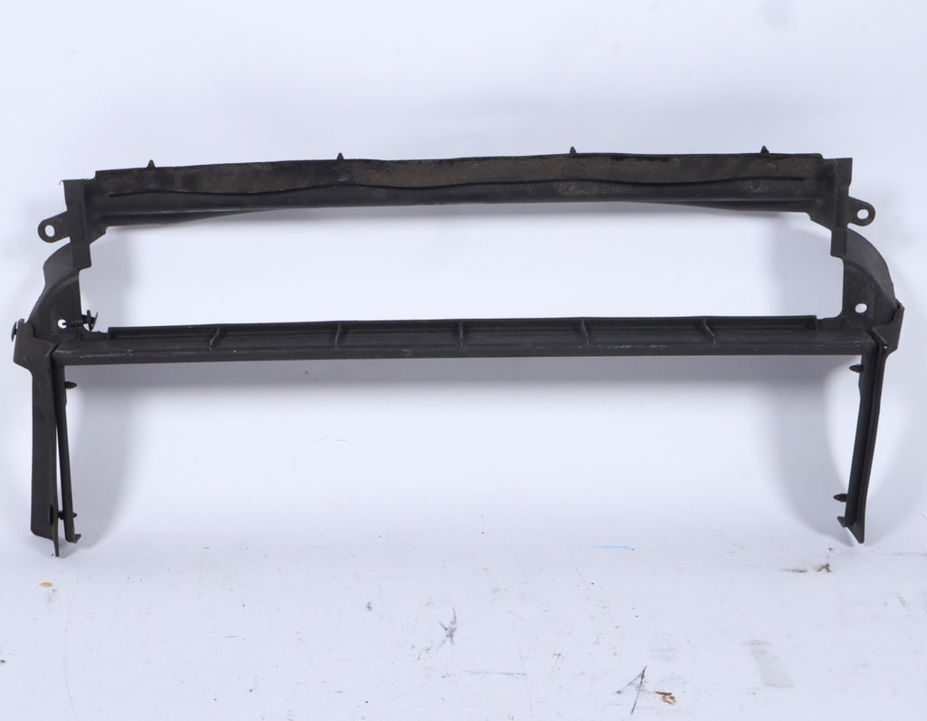 2012-2019 CHEVROLET SONIC RADIATOR LOWER COVER BAFFLE OEM 42391601