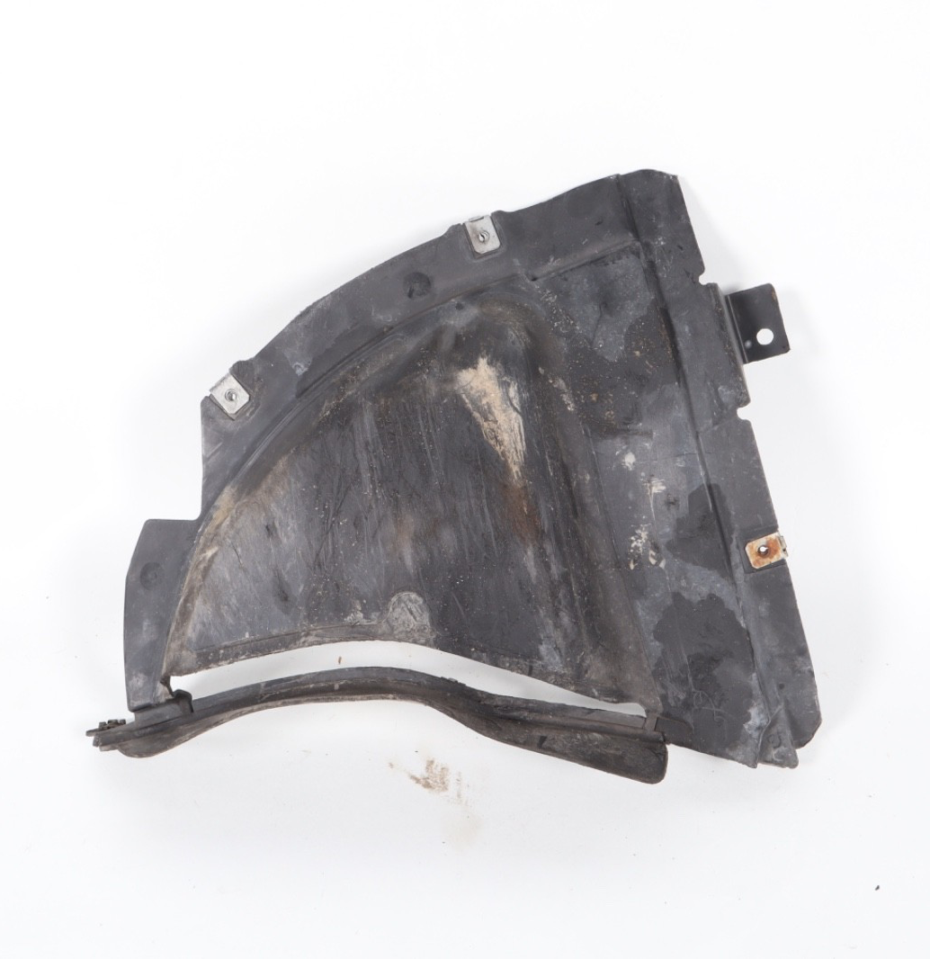 2012-2018 BMW 650i 640i  F12 FRONT RIGHT LOWER FENDER LINER EXTENSION OEM