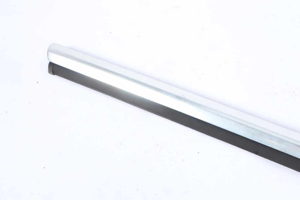 2003 AUDI A4 CONVERTIBLE RIGHT DOOR MOLDING OEM