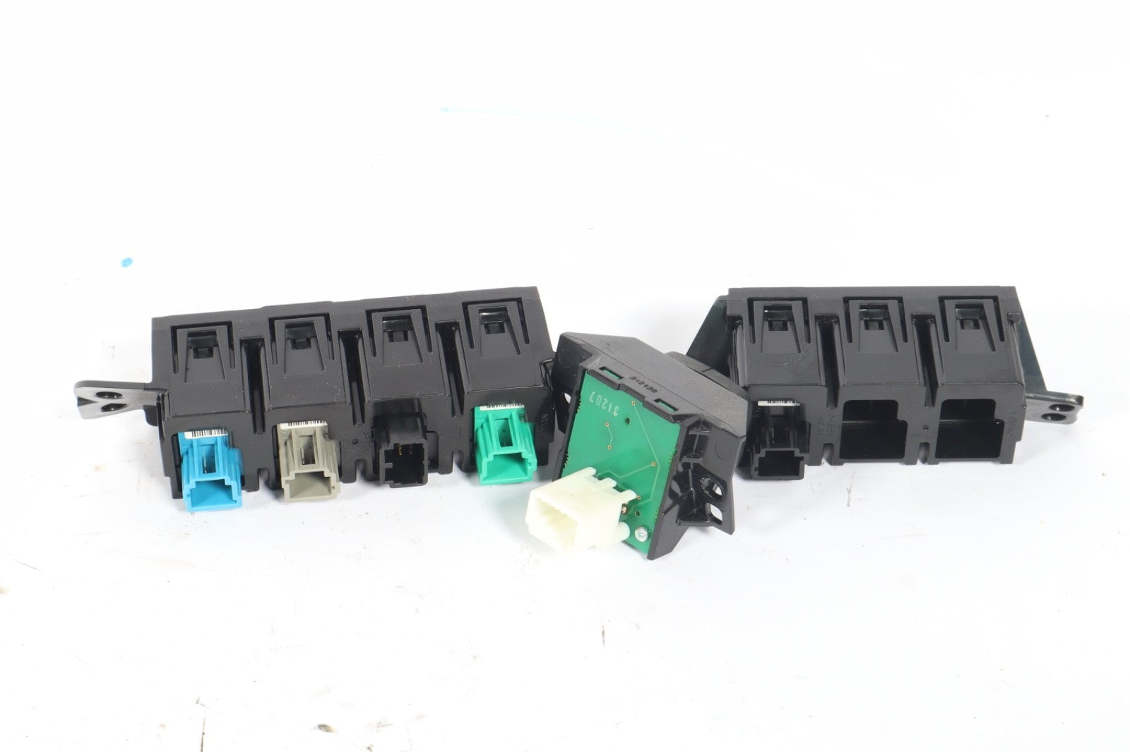 2013 - 2017 Nissan Leaf Autolock Electric Charge Heated Port Lid Buttons Set OEM