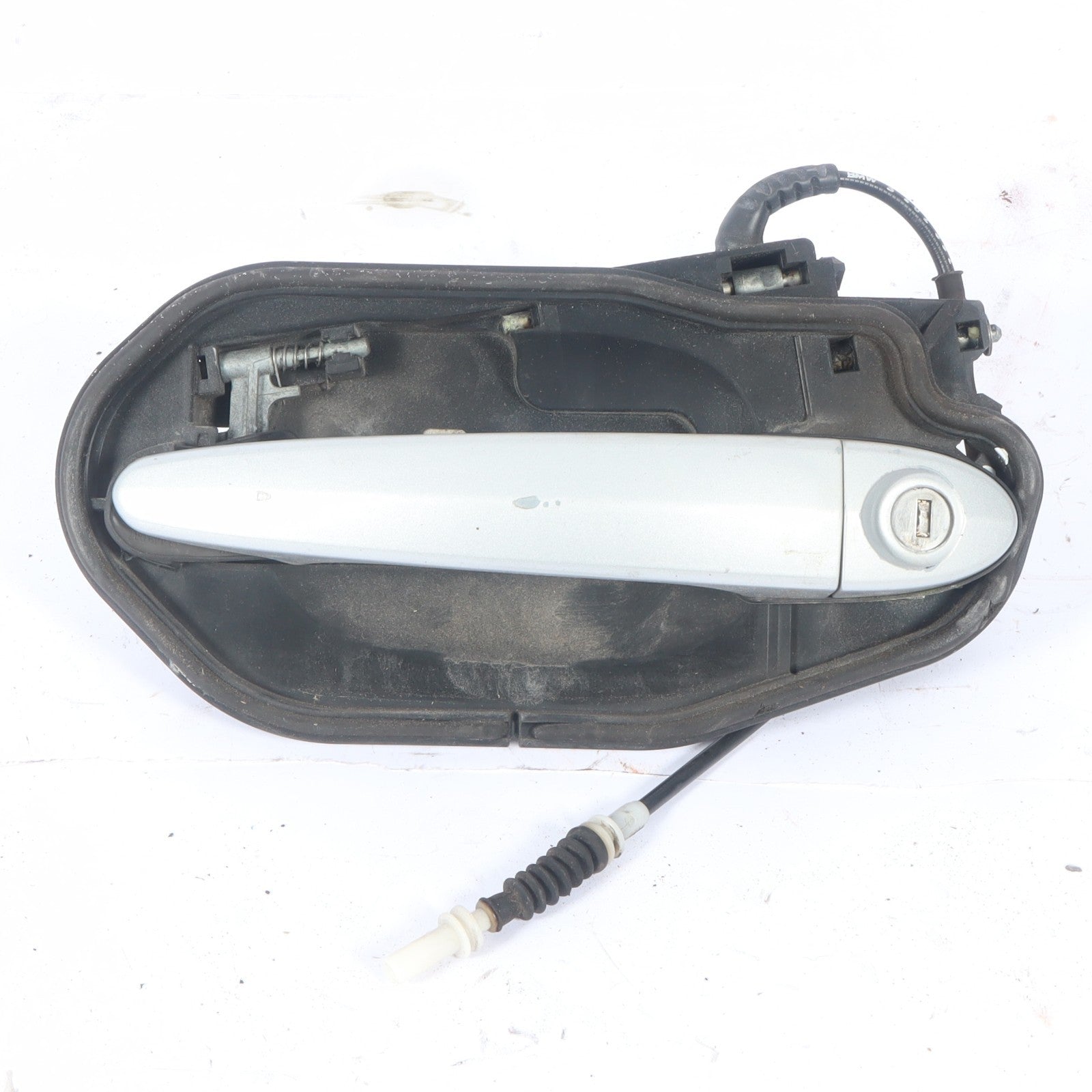 2004-2010 BMW X3 SERIES E83 REAR LEFT SIDE DOOR HANDLE WHITE 7034451