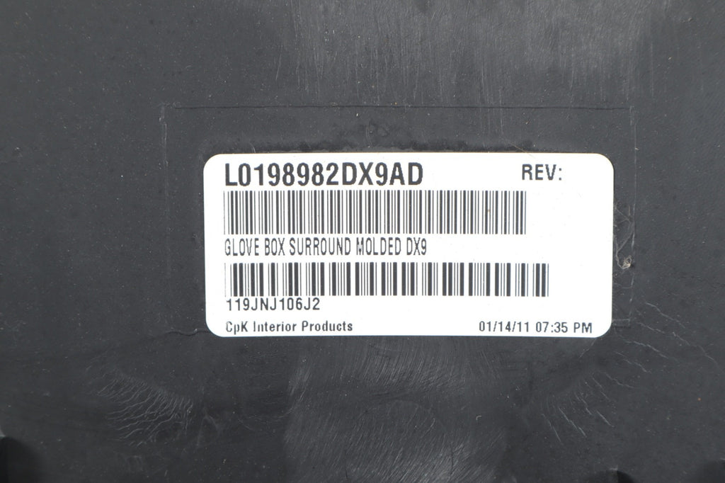 2012-2020 CHEVROLET SONIC PASSENGER RH FRONT GLOVE BOX ASSEMBLY BLACK OEM