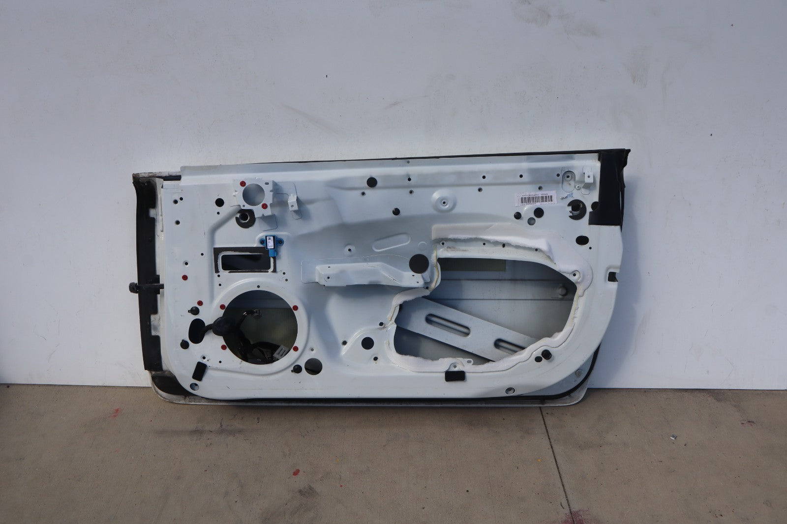 2006-2013 VOLVO C70 T5 FRONT RIGHT PASSENGER DOOR SHELL OEM ONLY PICK UP!!!