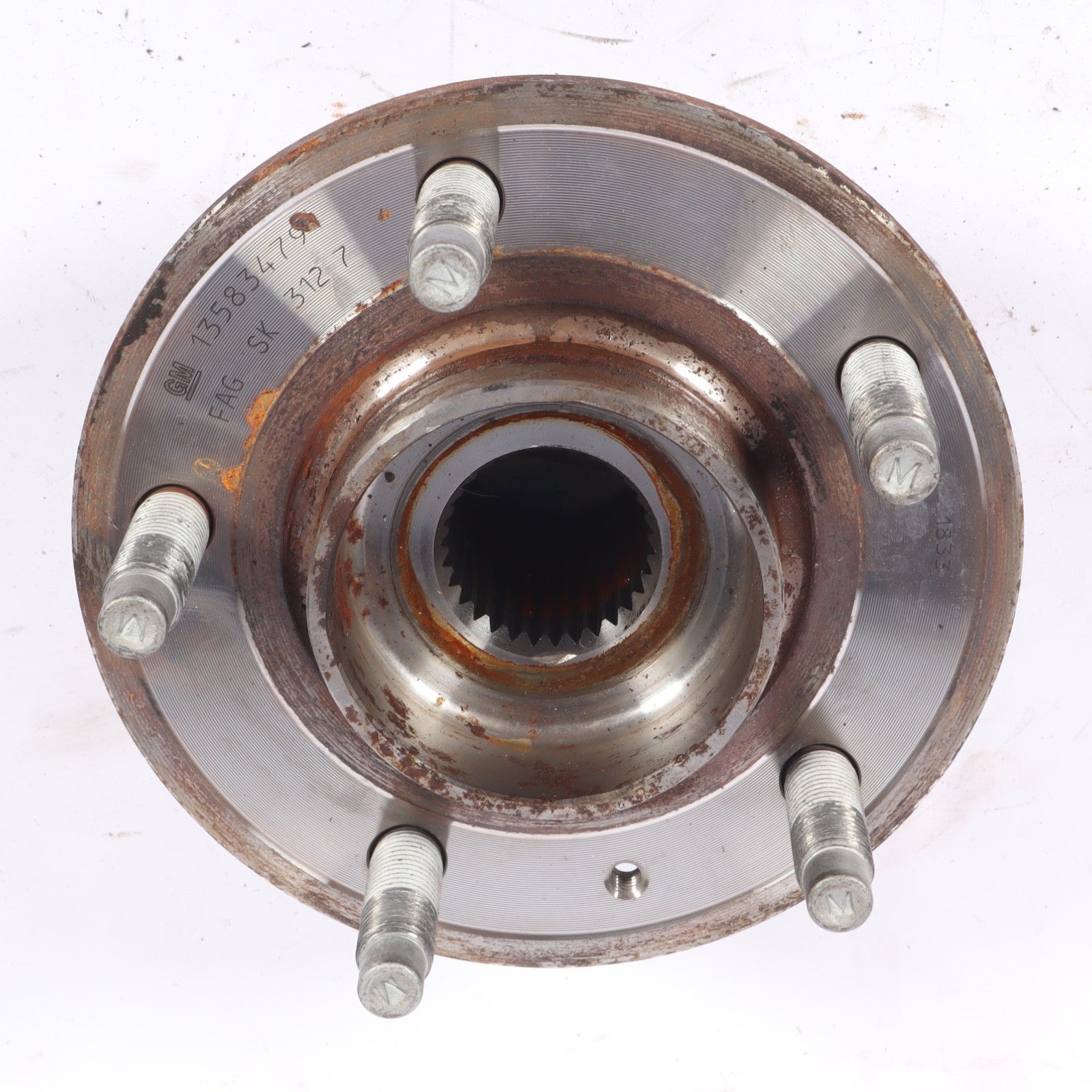 2016-2019 BUICK CASCADA REAR HUB LEFT OR RIGHT OEM