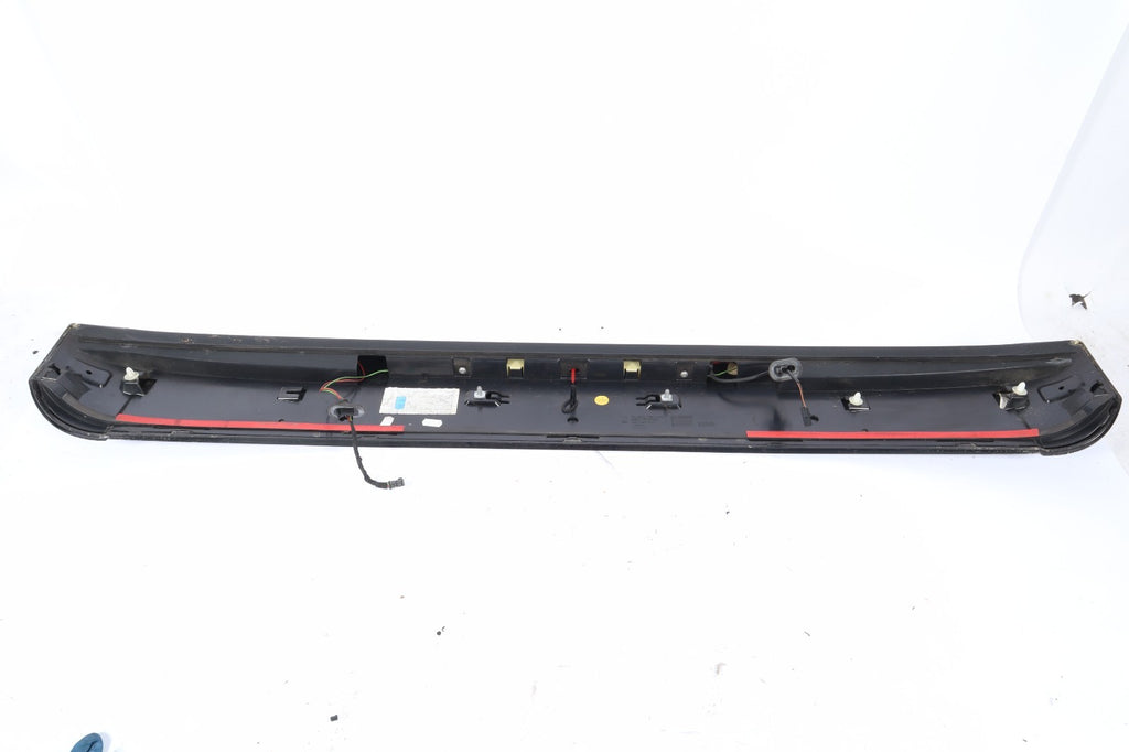 2009-2017 AUDI Q5 REAR TAILGATE SPOILER W/ 3RD BRAKE THIRD LIGHT 8R0827933A OEM