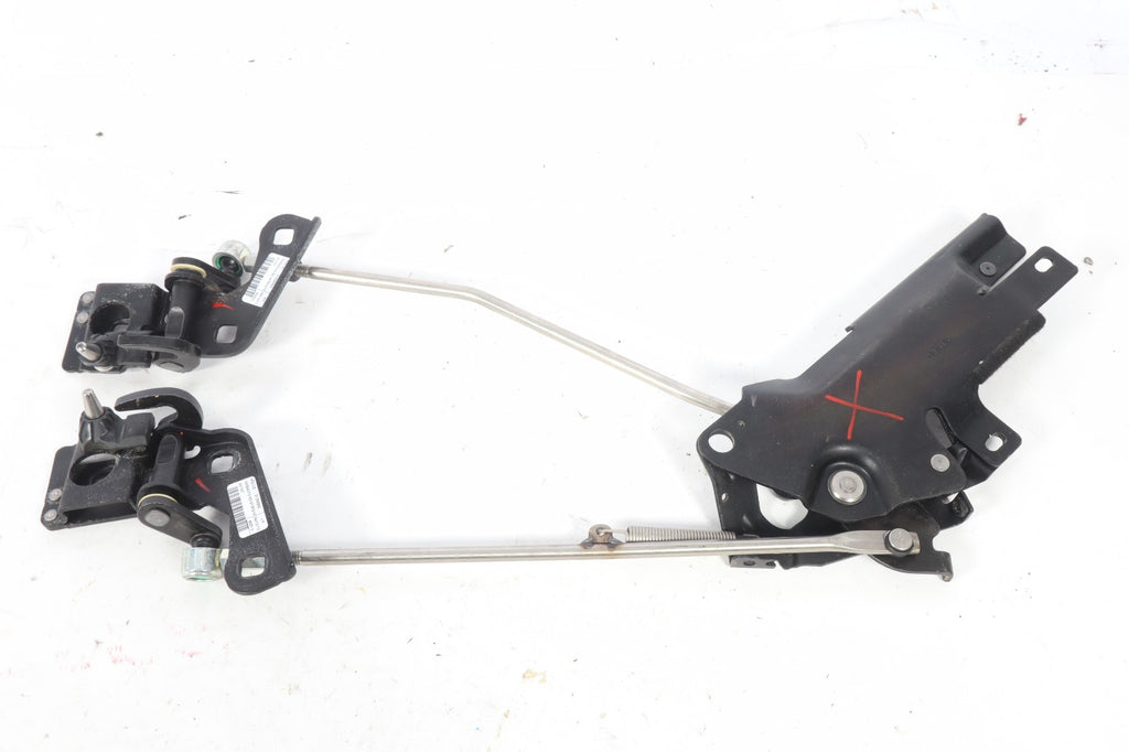 2006 - 2013 VOLVO C70 ROOF LOCK LINKS LEFT RIGHT OEM