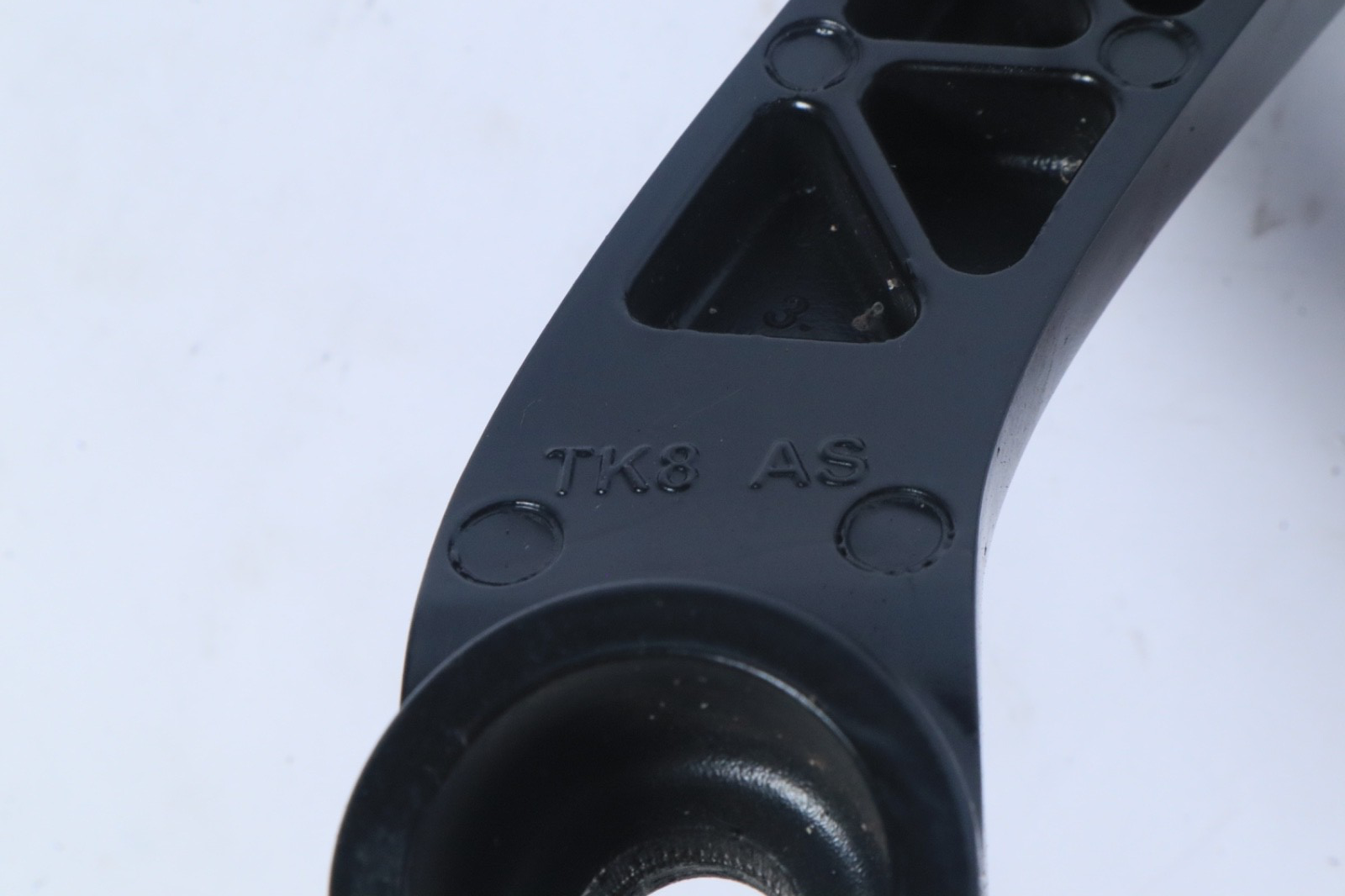 2014-2017 Honda Odyssey Front Right Side Windshield Wiper Arm 76610-tk8
