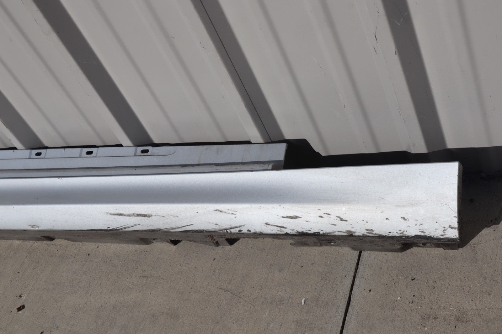 2012 - 2018 BMW 650i 640i Right Side Rocker Molding OEM