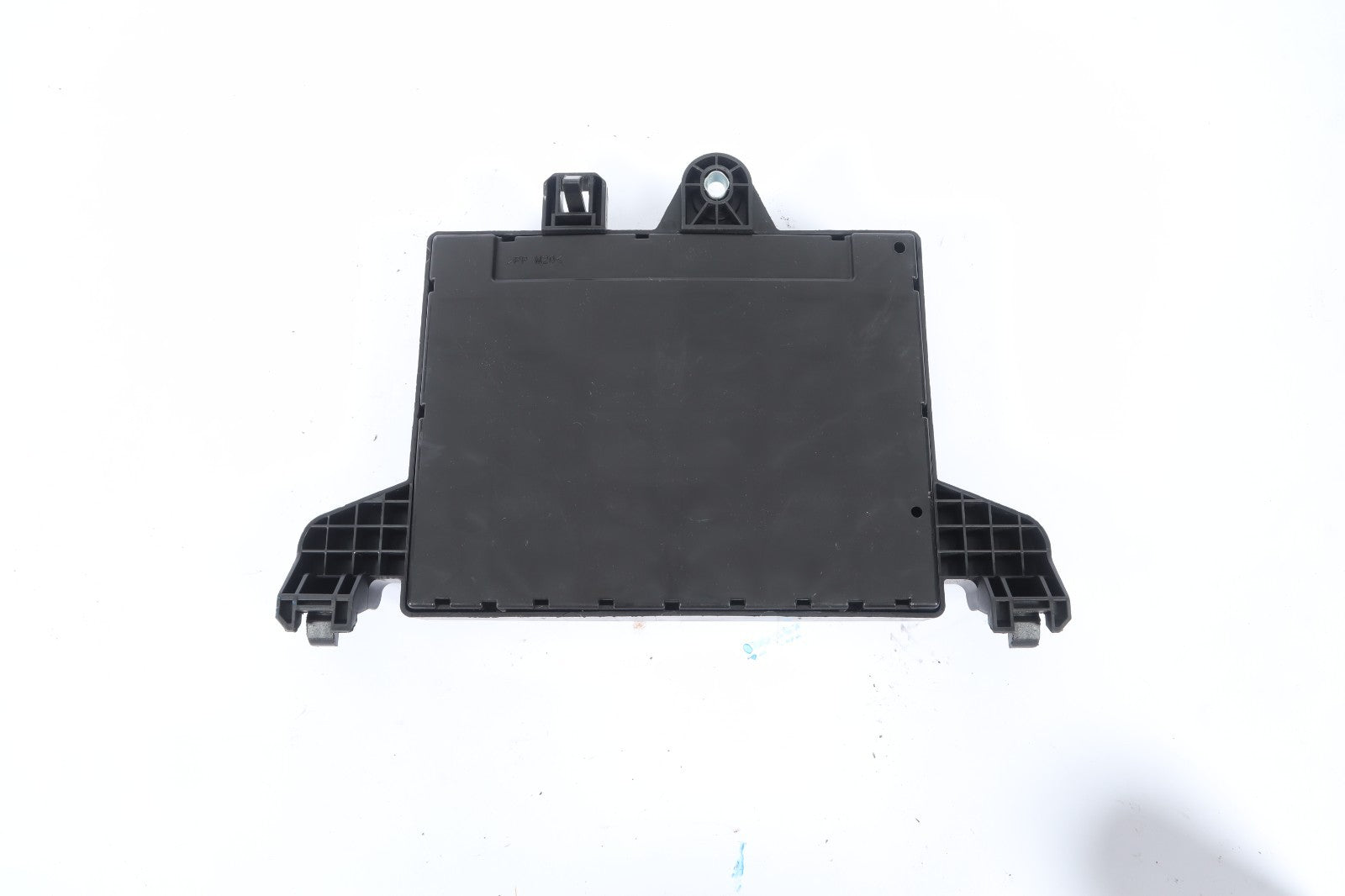 2016–2019 BUICK CASCADA BATTERY FUSE TERMINAL BLOCK OEM 365927271