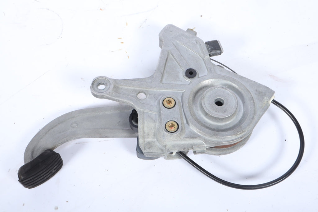1999-2003 MERCEDES CLK430 EMERGENCY PARKING BRAKE PEDAL ASSEMBLY OEM