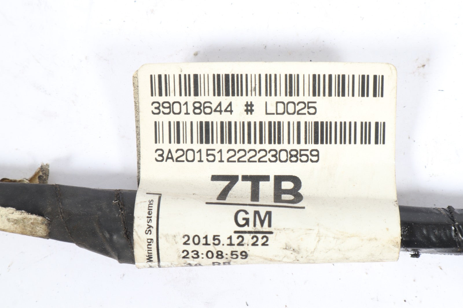 2016–2019 BUICK CASCADA REAR BUMPER PARK SENSOR WIRE HARNESS OEM 39018644