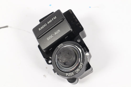 07-11 Armada 07-11 Pathfinder Radio AM FM Disc AUX Volume Switch 28395-ZQ01B OEM