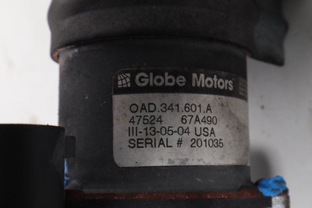 2003 - 2006 Porsche Cayenne Transfer Case Motor OEM USED   0AD 341 601 A