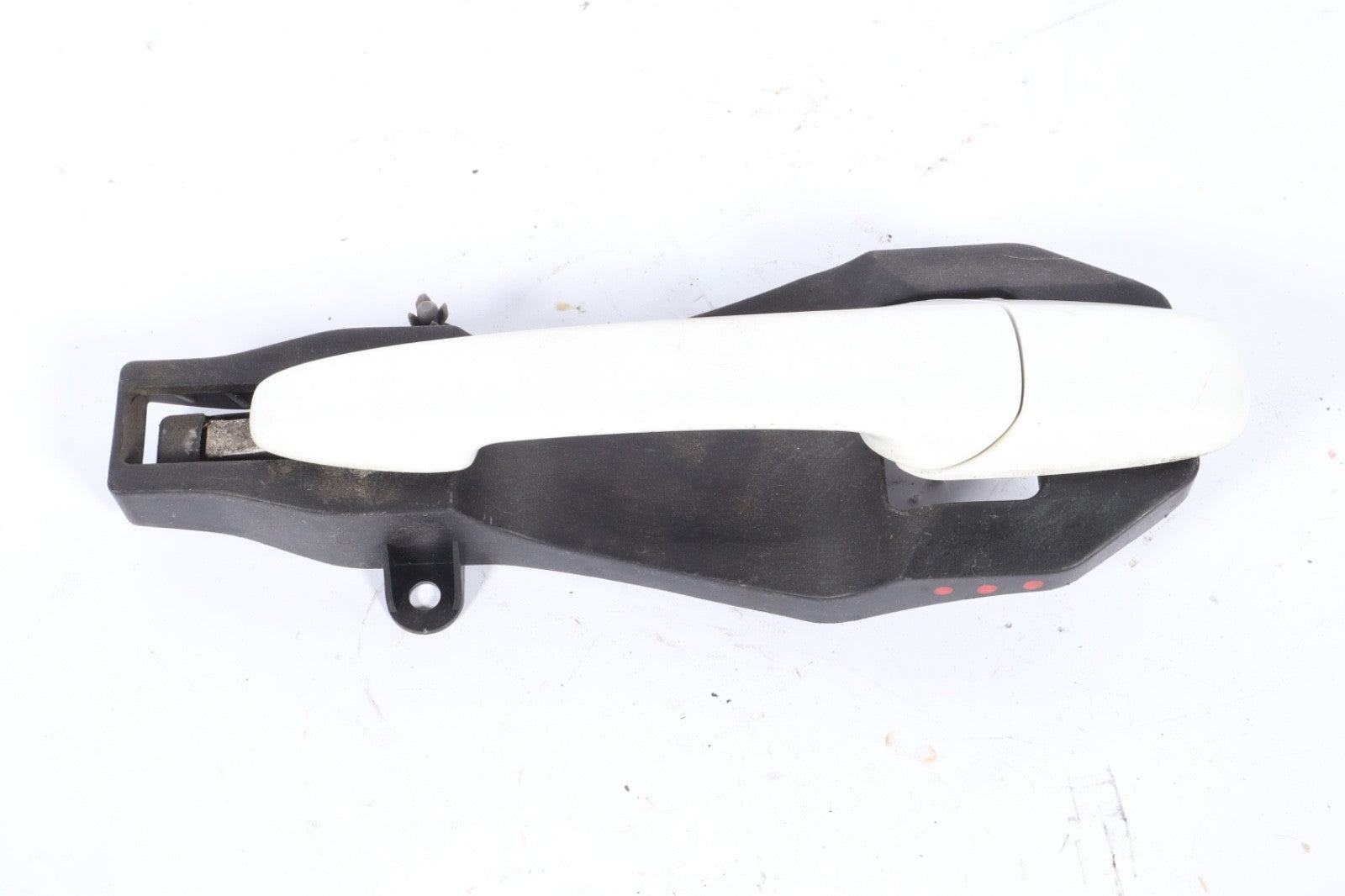 2013 Mazda CX-9 Left Rear Door Handle  EG2172412 K6805 OEM