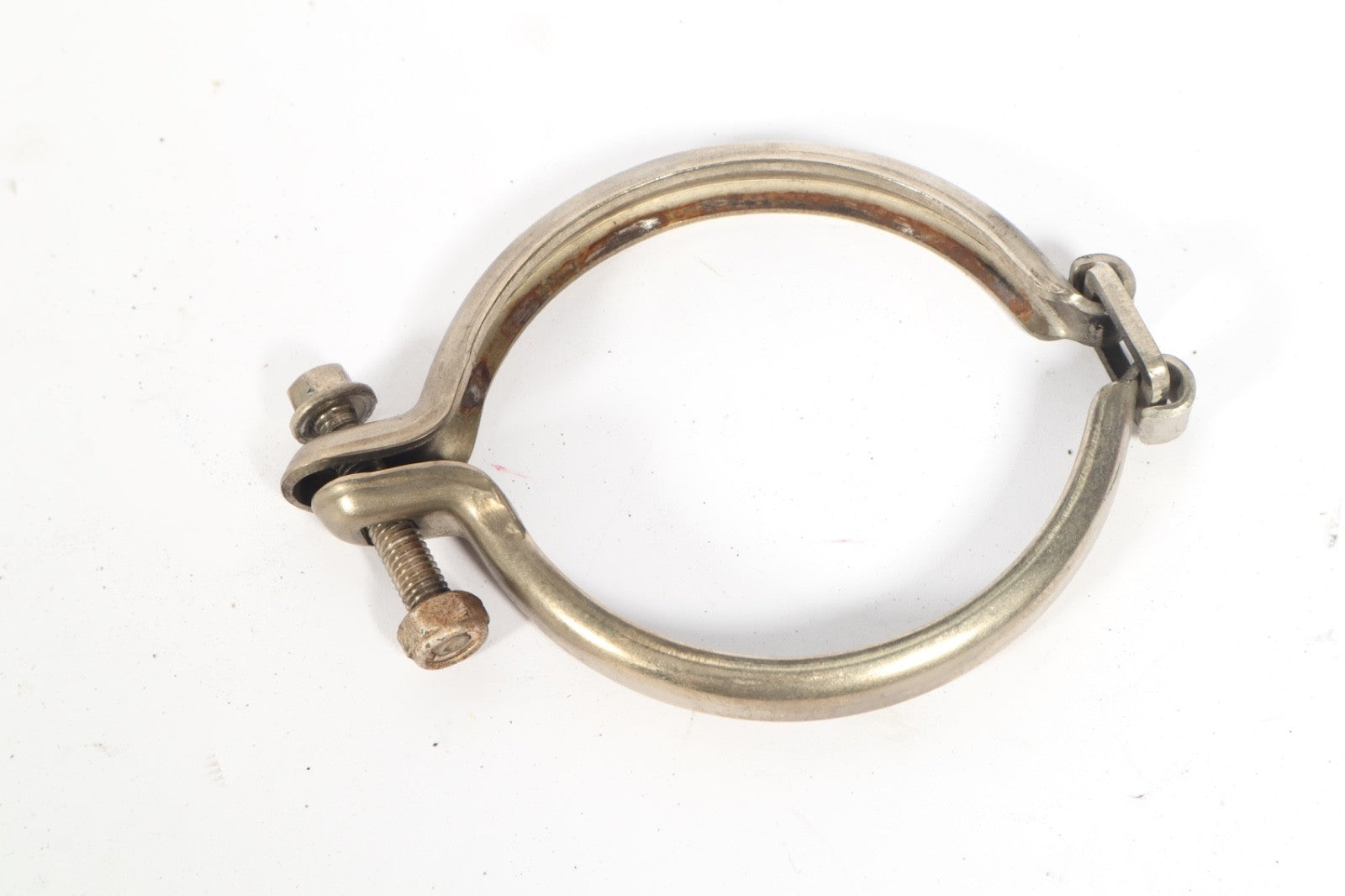 2016-2019 BUICK CASCADA TURBO EXHAUST CLAMP
