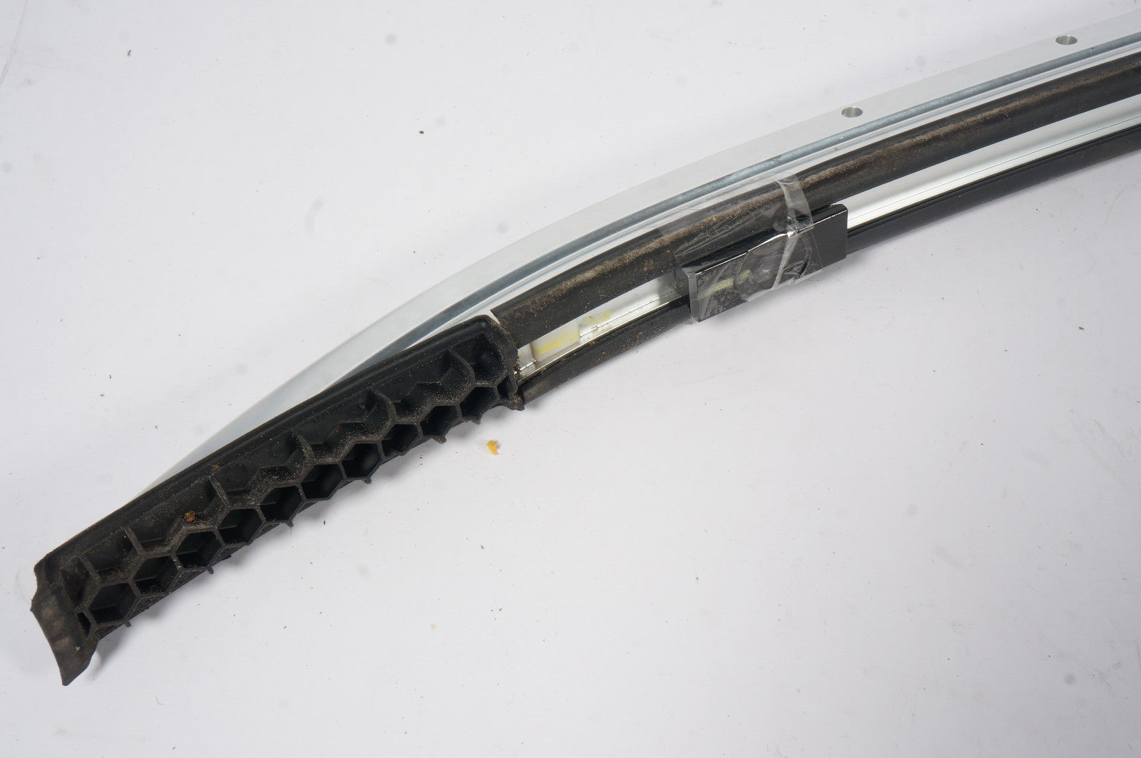 2018 - 2021 ALFA ROMEO STELVIO ROOF RIGHT  SIDE LUGGAGE RAIL RACK OEM