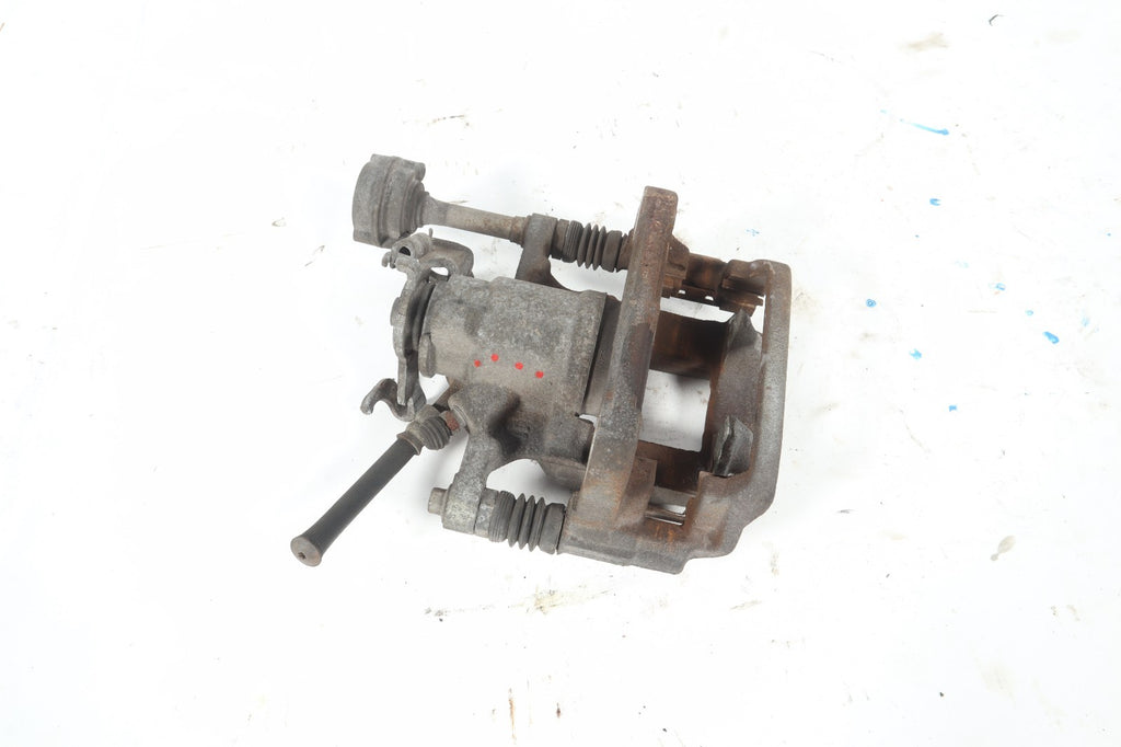 2016-2019 BUICK CASCADA GM REAR BRAKE CALIPER RH RIGHT SIDE OEM 13407142