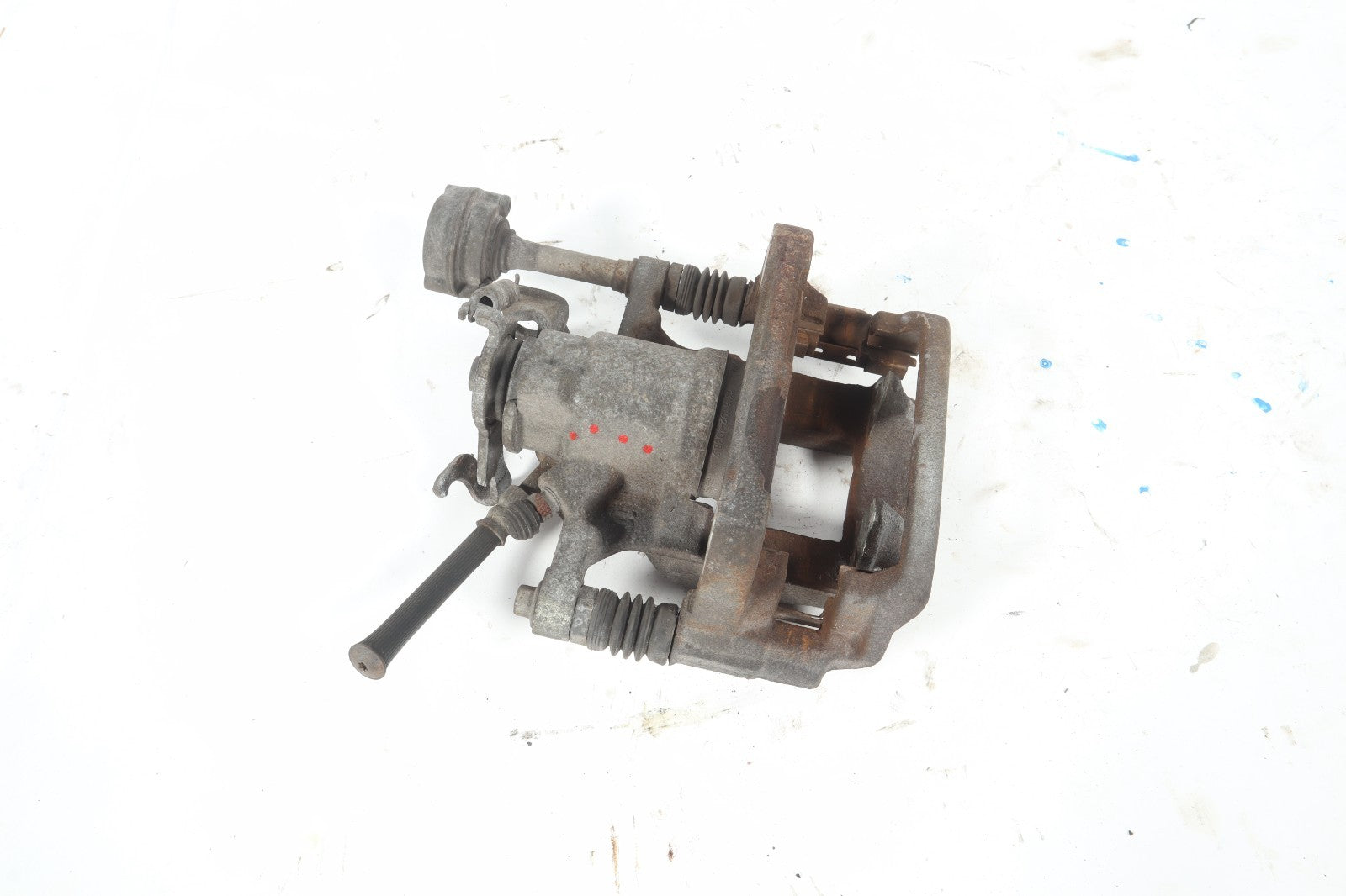 2016-2019 BUICK CASCADA GM REAR BRAKE CALIPER RH RIGHT SIDE OEM 13407142