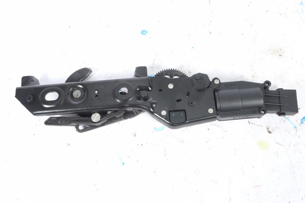 2016–2019 BUICK CASCADA CONVERTIBLE TOP STOWAGE COMPARTMENT LATCH OEM 13369973