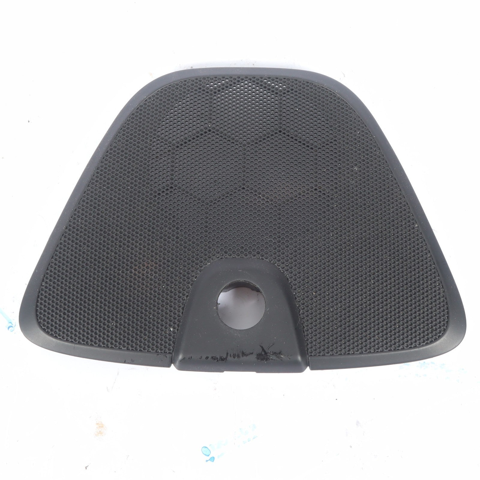 2016–2019 BUICK CASCADA CENTER SPEAKER GRILLE W/SUNLOAD SENSOR OEM 13255440