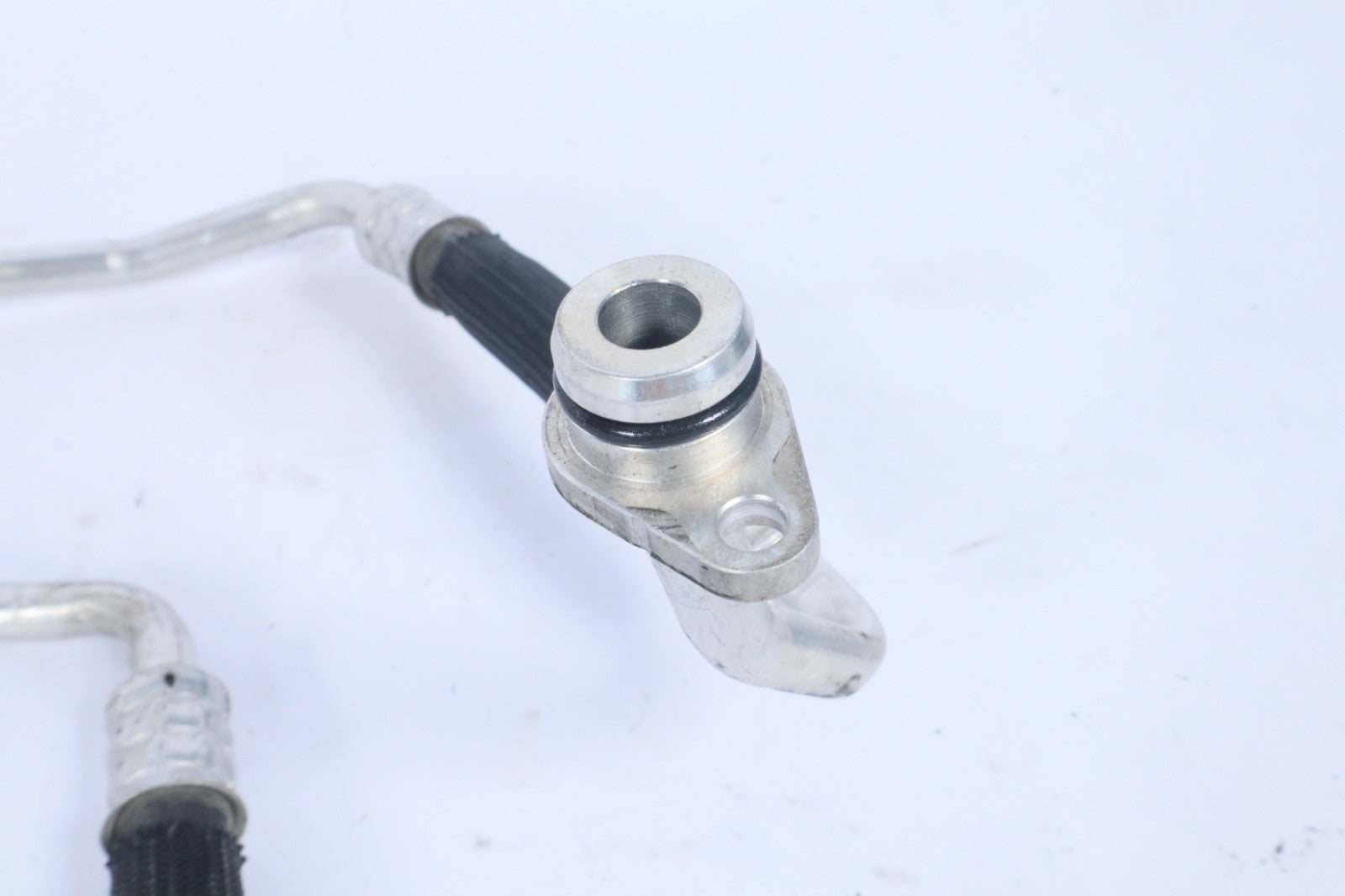 2017-2023 ALFA ROMEO STELVIO 2.0L  TRANSMISSION COOLING HOSE LINE OEM