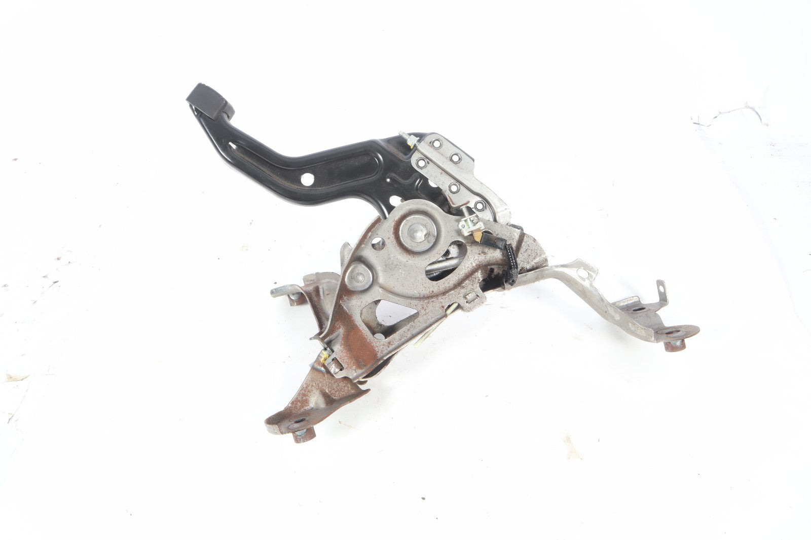 2013-12019 NISSAN PATHFINDER FOOT EMERGENCY PARKING BRAKE PEDAL LEVER ASSEMBLY