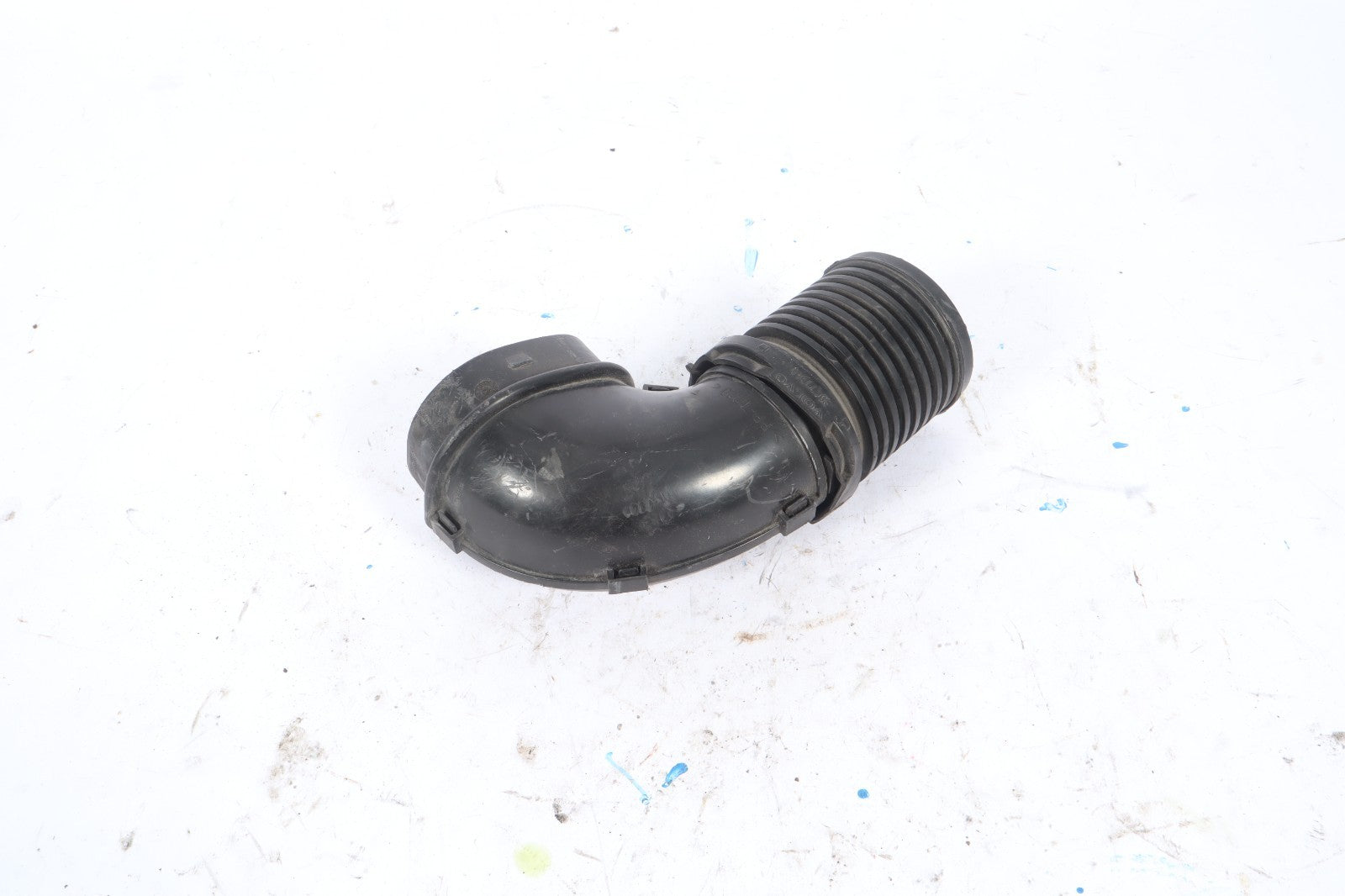 2013 VOLVO C70 2.5 AIR INTAKE TUBE DUCT OEM