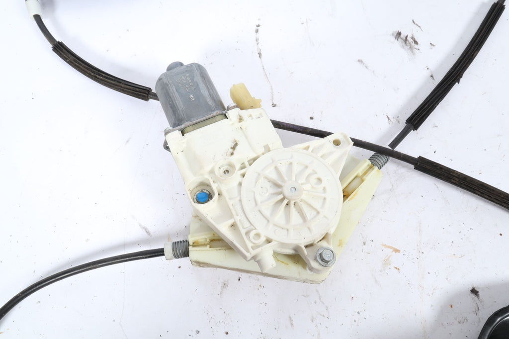 2009-2020 DODGE JOURNEY FRONT RIGHT WINDOW REGULATOR ELECTRIC MOTOR OEM