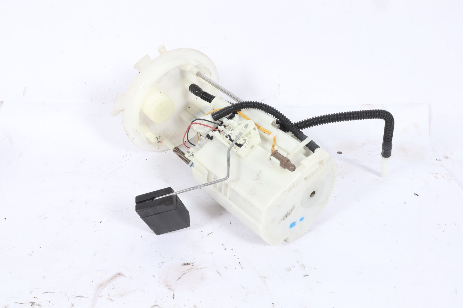 2013-2016 NISSAN PATHFINDER FUEL PUMP ASSEMBLY 3.5L CYLINDER OEM