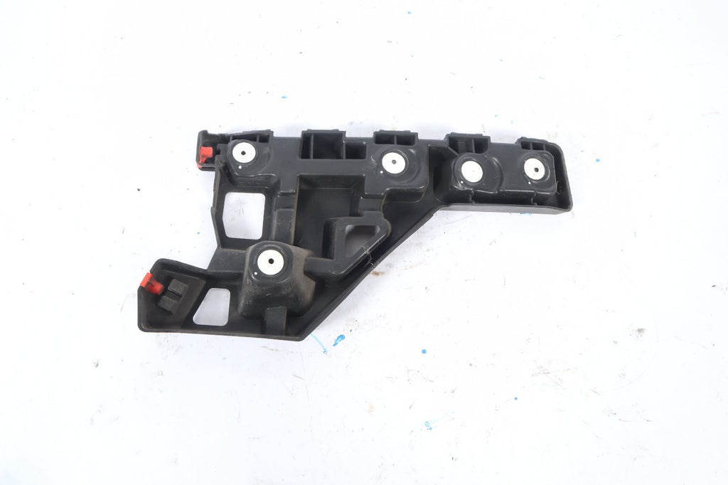 2016–2019 BUICK CASCADA REAR RIGHT BUMPER BRACKET GUIDE OEM 13369029