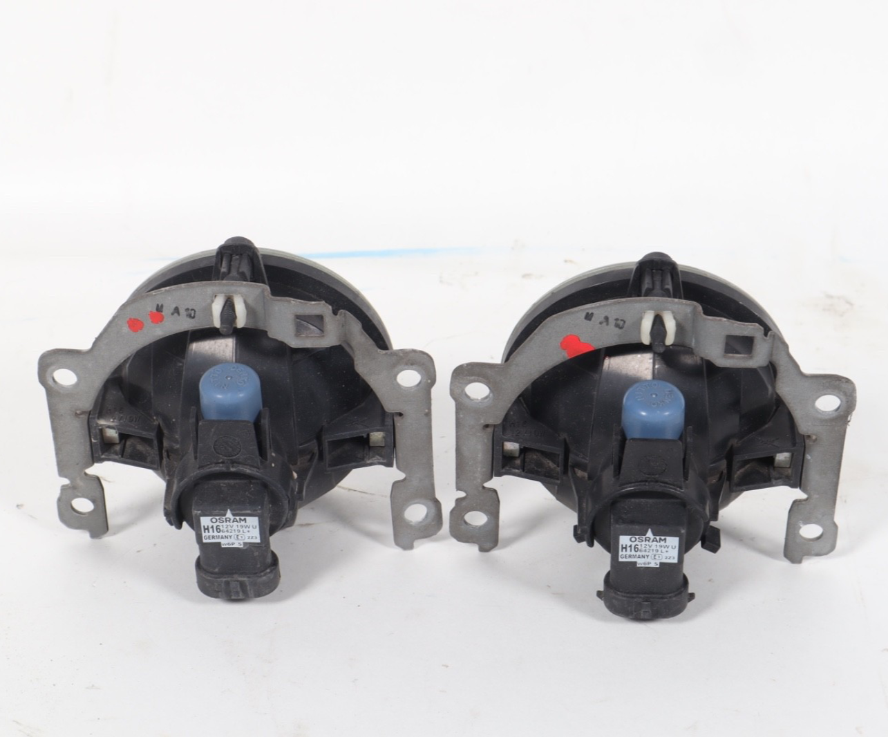 2010-2015 Mitsubishi Outlander Front Left & Right Side Fog Light Assembly OEM