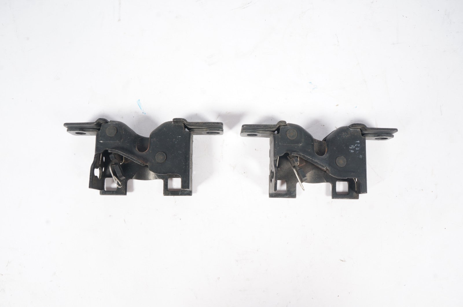 05-08 Mercedes R171 SLK350 SLK280 Hood Lock Latch Release Cable Wire 1718800159