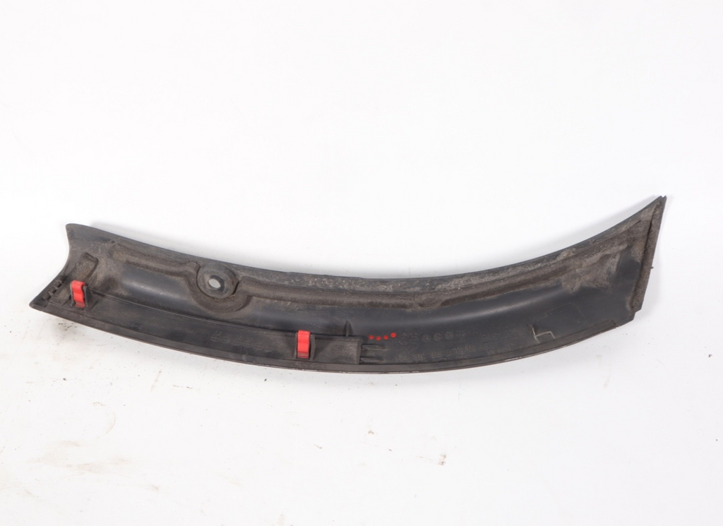 15-20 MITSUBISHI OUTLANDER REAR RIGHT SIDE QUARTER PANEL WHEEL FLARE MOLDING OEM