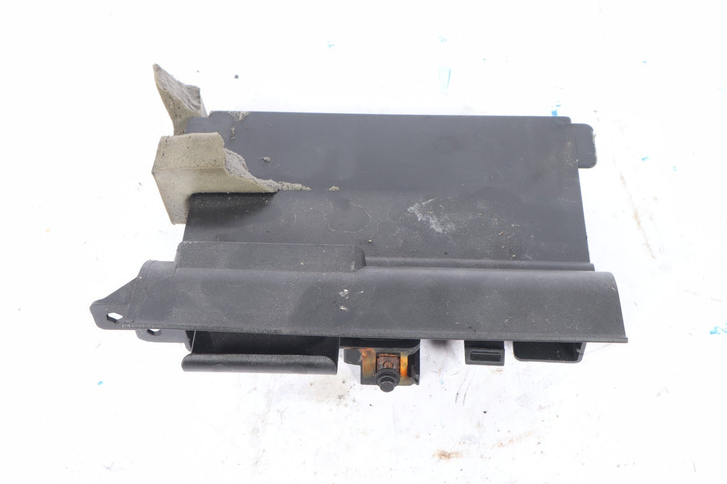 2016-2019 BUICK CASCADA BODY CONTROL MODULE BRACKET 13265750 OEM