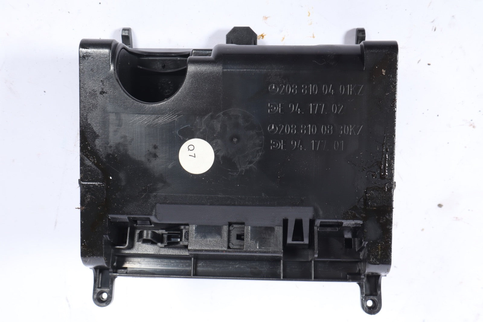 1999-2003 MERCEDES CLK430 CENTER CONSOLE ASHTRAY COMPARTMENT 2088100401 OEM