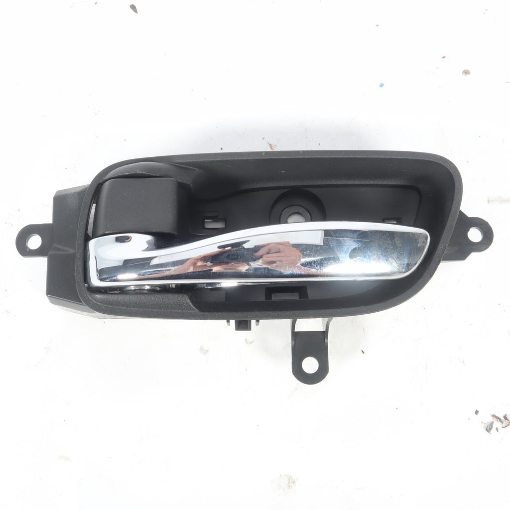 2013-2020 NISSAN PATHFINDER INTERIOR INNEER DOOR HANDLE DRIVER LEFT REAR OEM