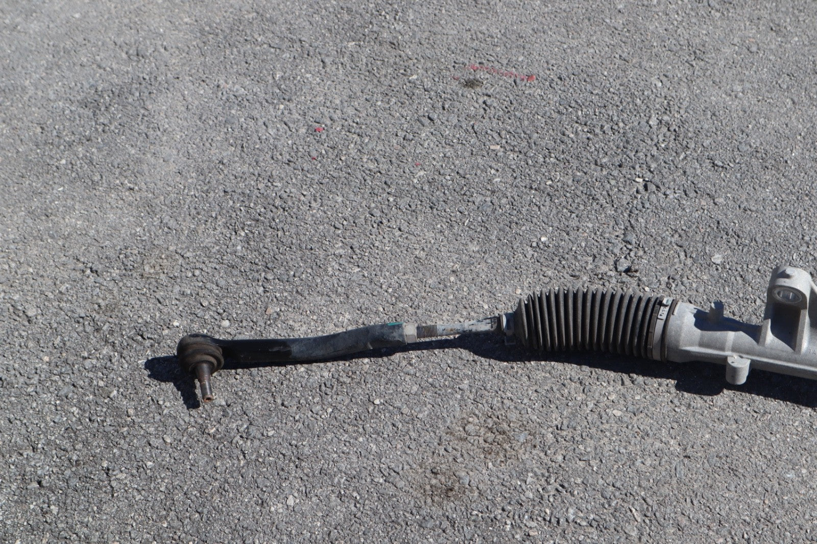 2013-2017 NISSAN LEAF STEERING RACK AND PINION ASSEMBLY OEM 480013NF1A