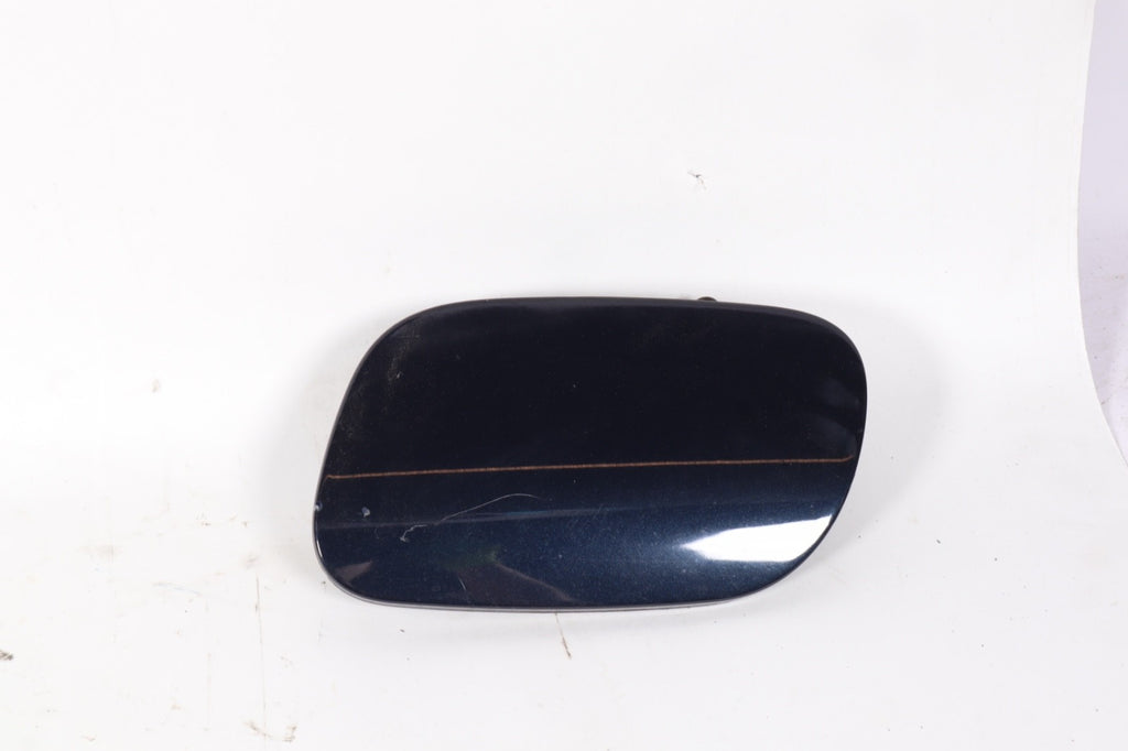 2003-2006 PORSCHE CAYENNE - GAS / FUEL Filler DOOR 95550413301