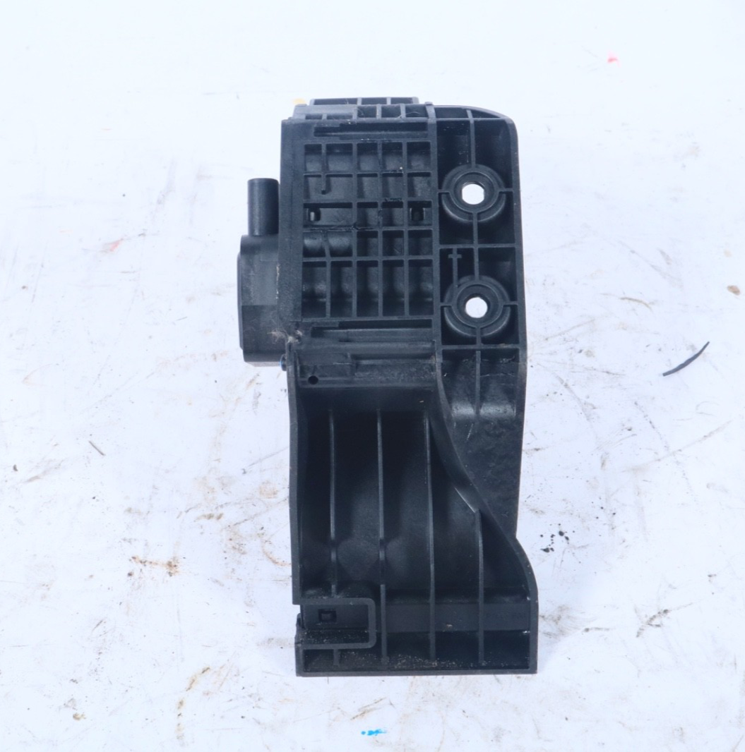 Mercedes W218 CLS550 E350 Gas Accelerator Pedal 2223001100 OEM